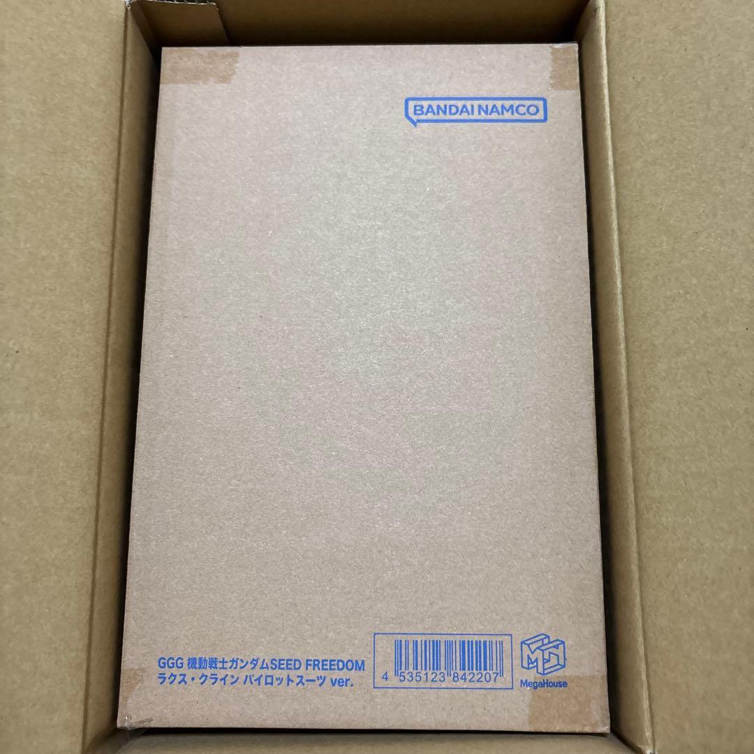 機動戦士ガンダムSEEDFREEDOMラクスクラインパイロットスーツ