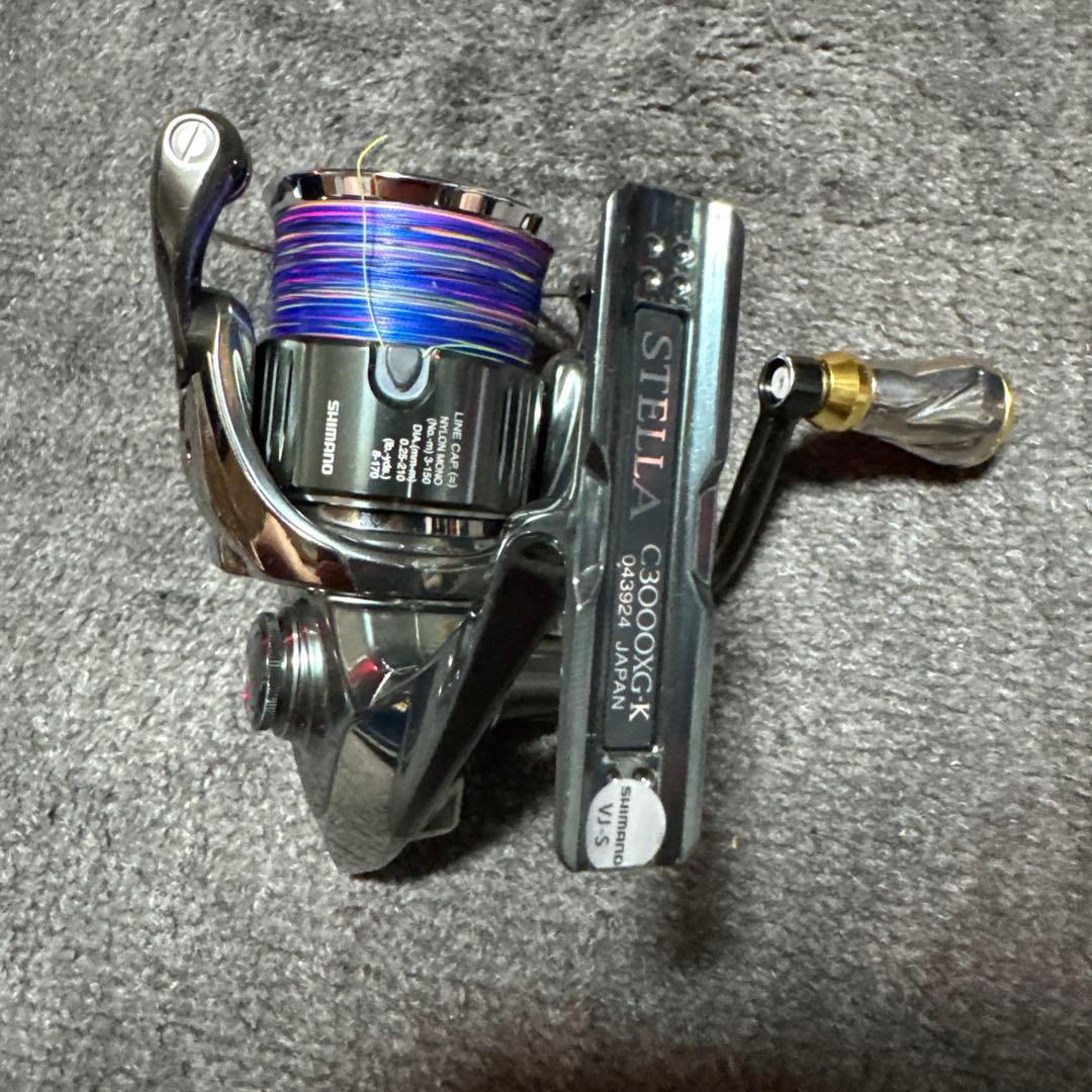 シマノ　22ステラc3000 xg 換えスプール付き