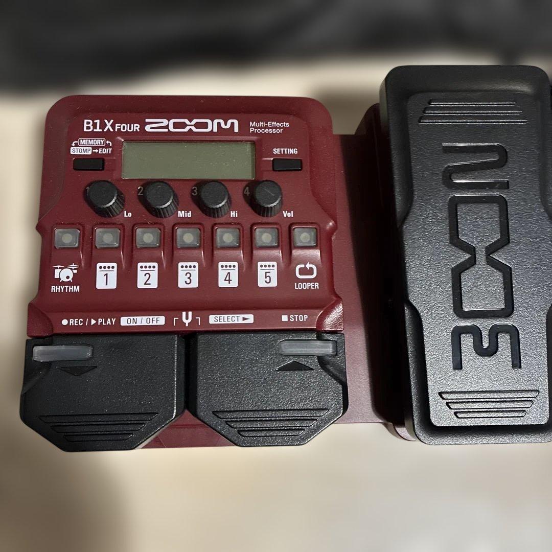 【美品】ZOOM B1Xfour マルチエフェクター　シールド付き
