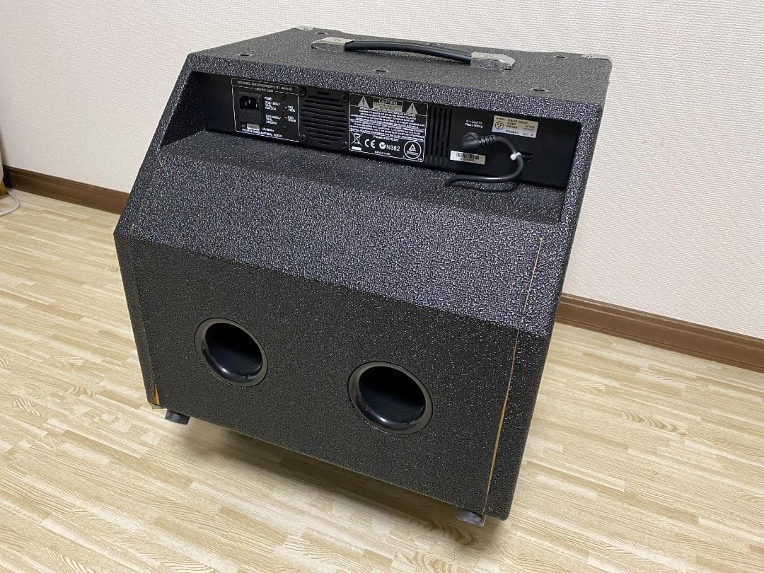 Takaさん専用　Hartke KB15 ベースアンプ