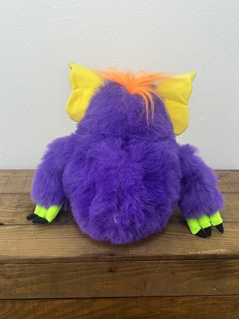 ぬいぐるみ joey the monster