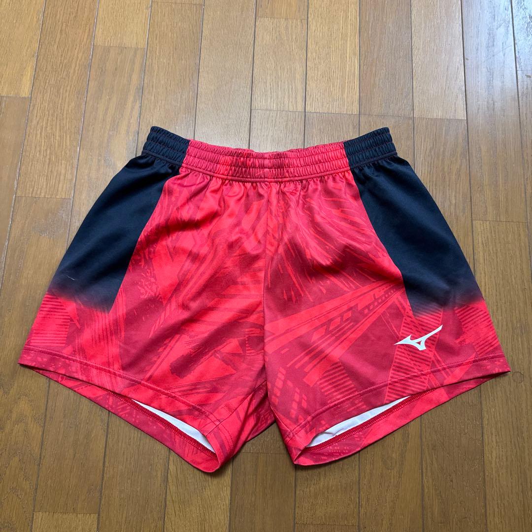 バレーボール　ゲームパンツ