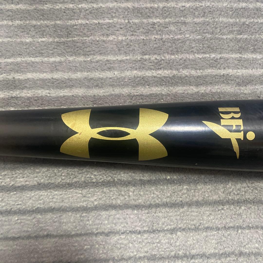 硬式木製バット　柳田モデル　アンダーアーマー