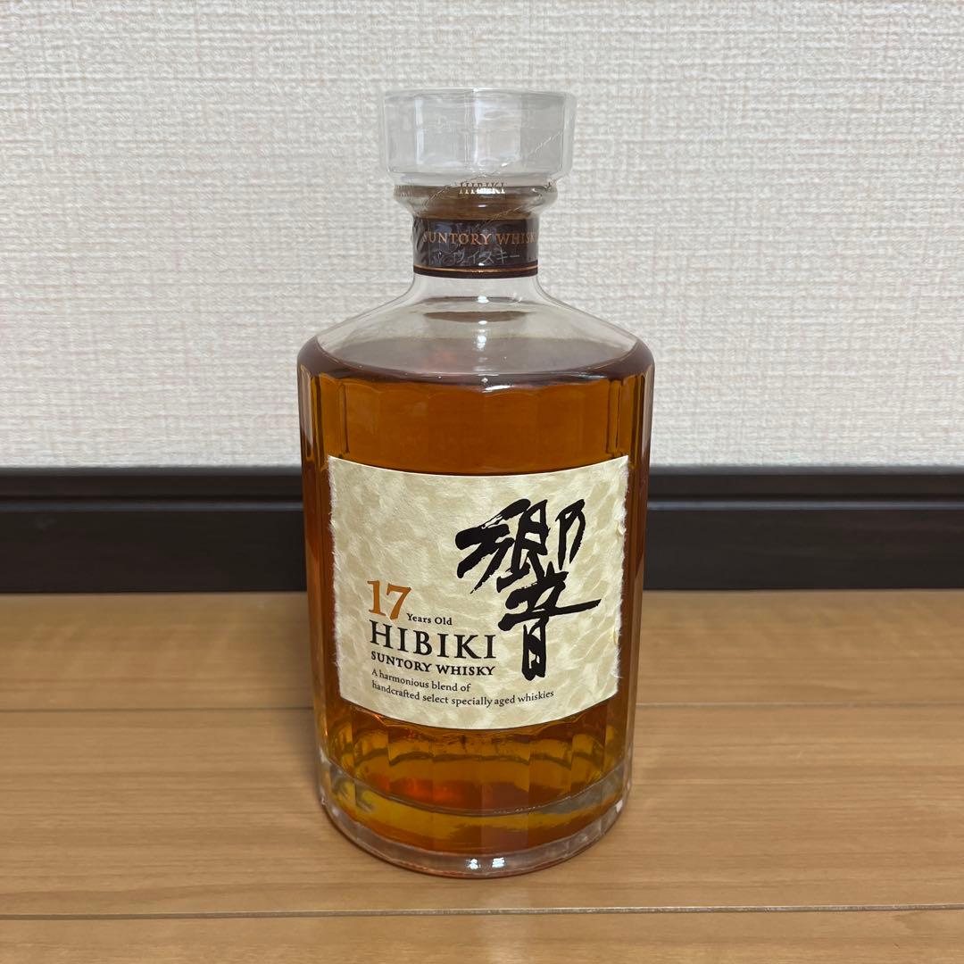 新品未開栓 サントリー 響 17年 700ml