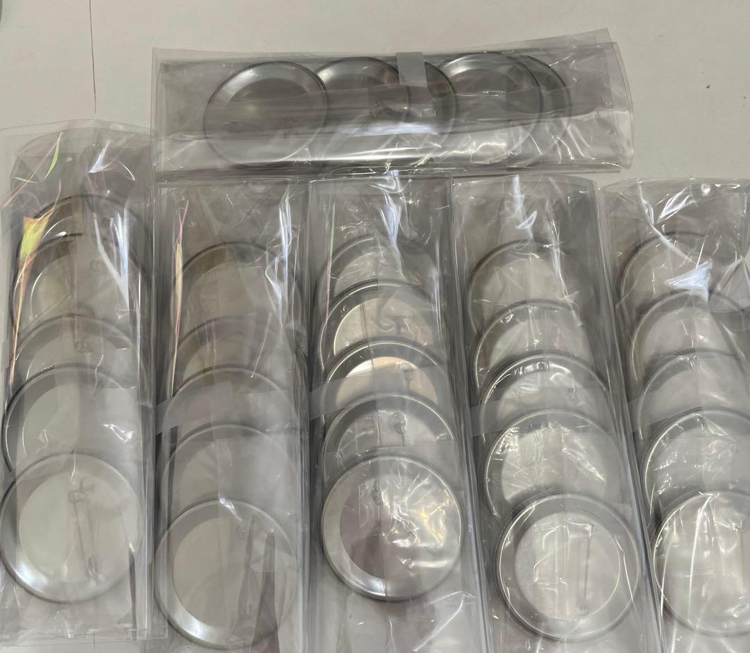 2.だいきり缶バッジ （すぱきりのすがた）