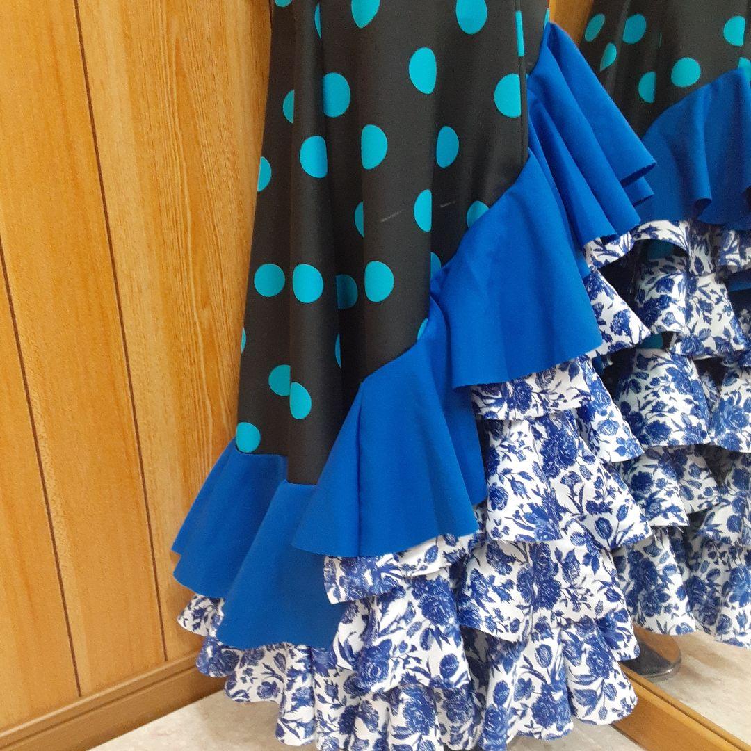 フラメンコ衣装　☆ファルダのみ　＊青/黒/白地青バラ柄フリルファルダ