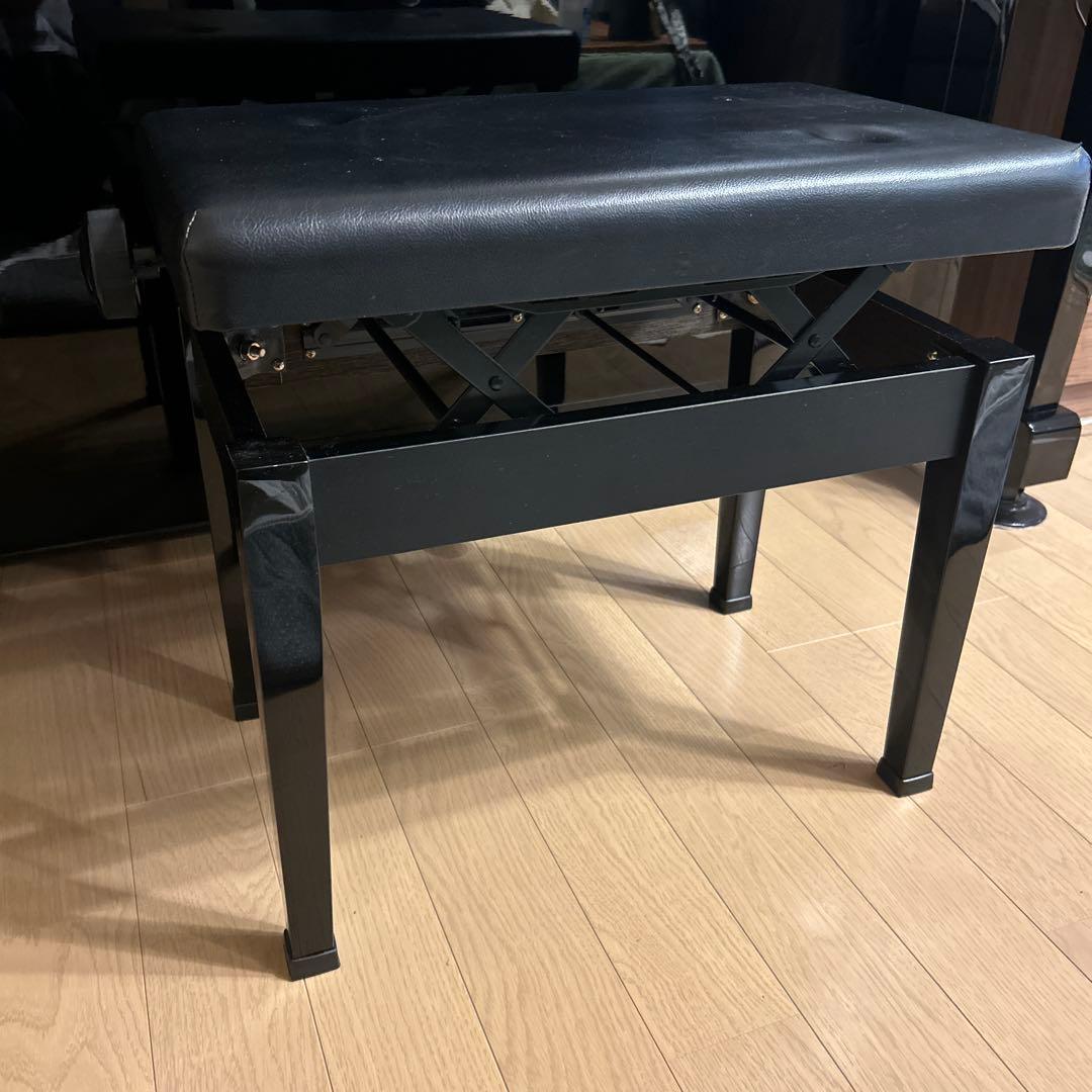 Y*o様 KAWAI アップライトピアノ ブラック 椅子付き