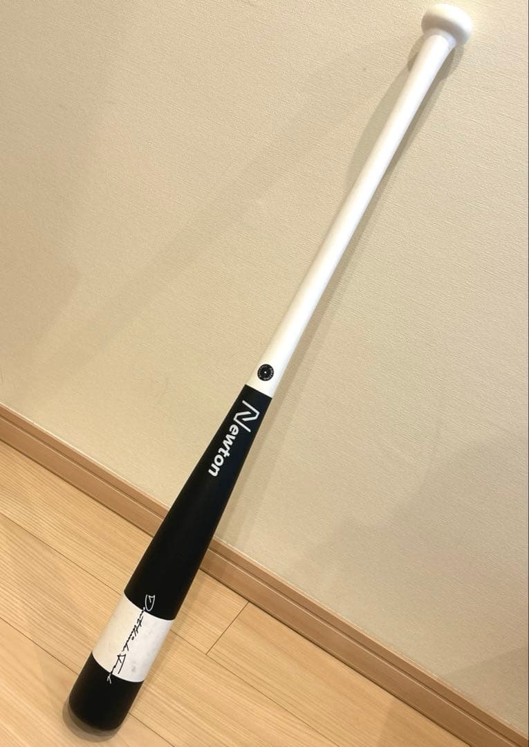 Newton Bat-ニュートンバット　Amazing 83㎝