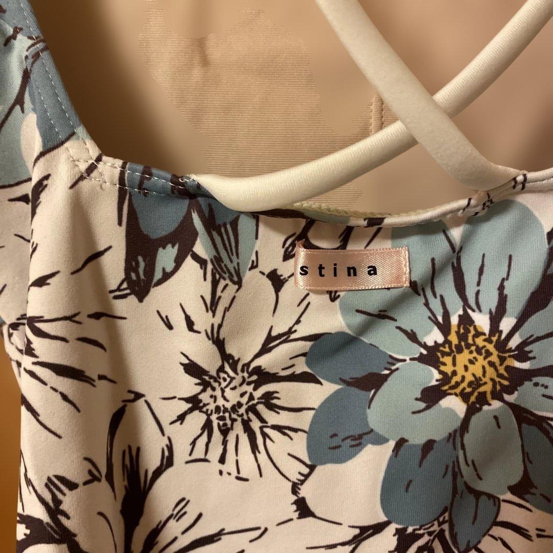 stina type P花柄 半袖レオタード Mサイズ