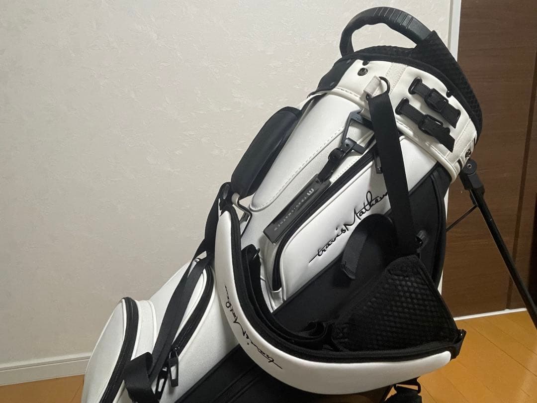 TravisMathew トラヴィスマシュー キャディバッグ