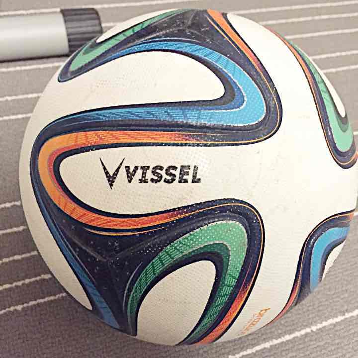 サッカーボール（プロ公式球）