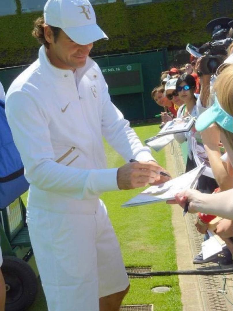 【日本未発売 希少!】フェデラー ナイキ 2010ウィンブルドン RFジャケット