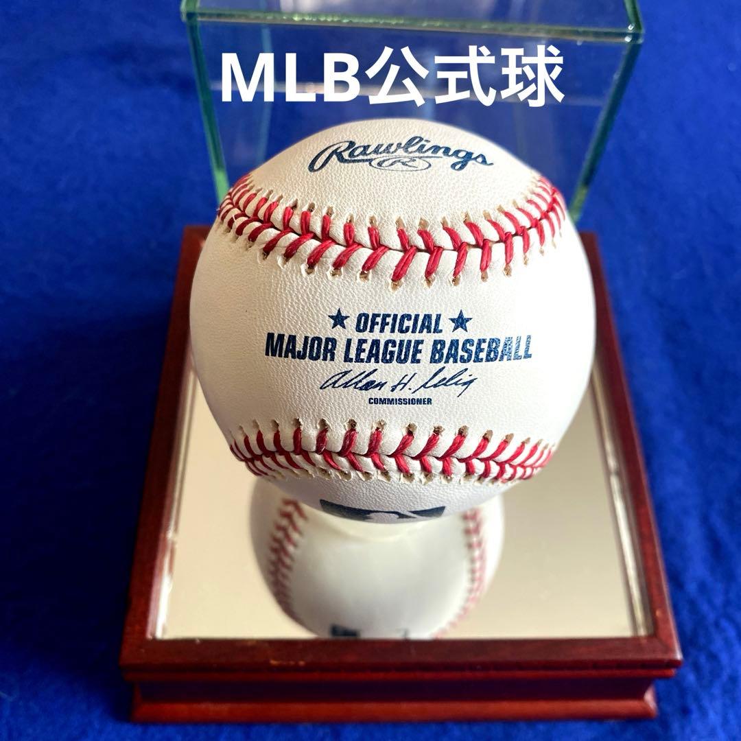 〈人気商品〉イチロー 選手　直筆サイン　MLB公式球　ガラスケース付