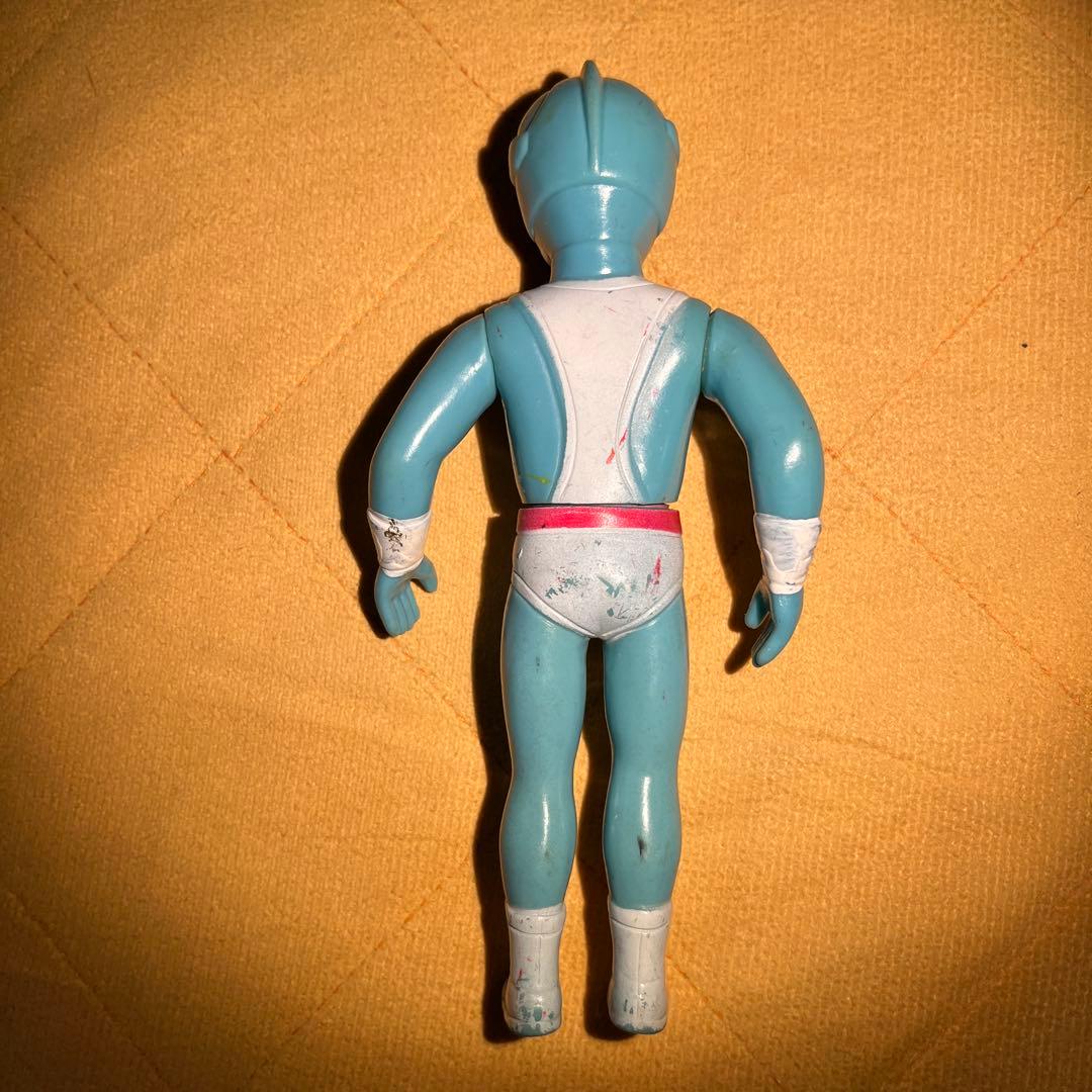 ポピー　シルバー仮面　ソフビ