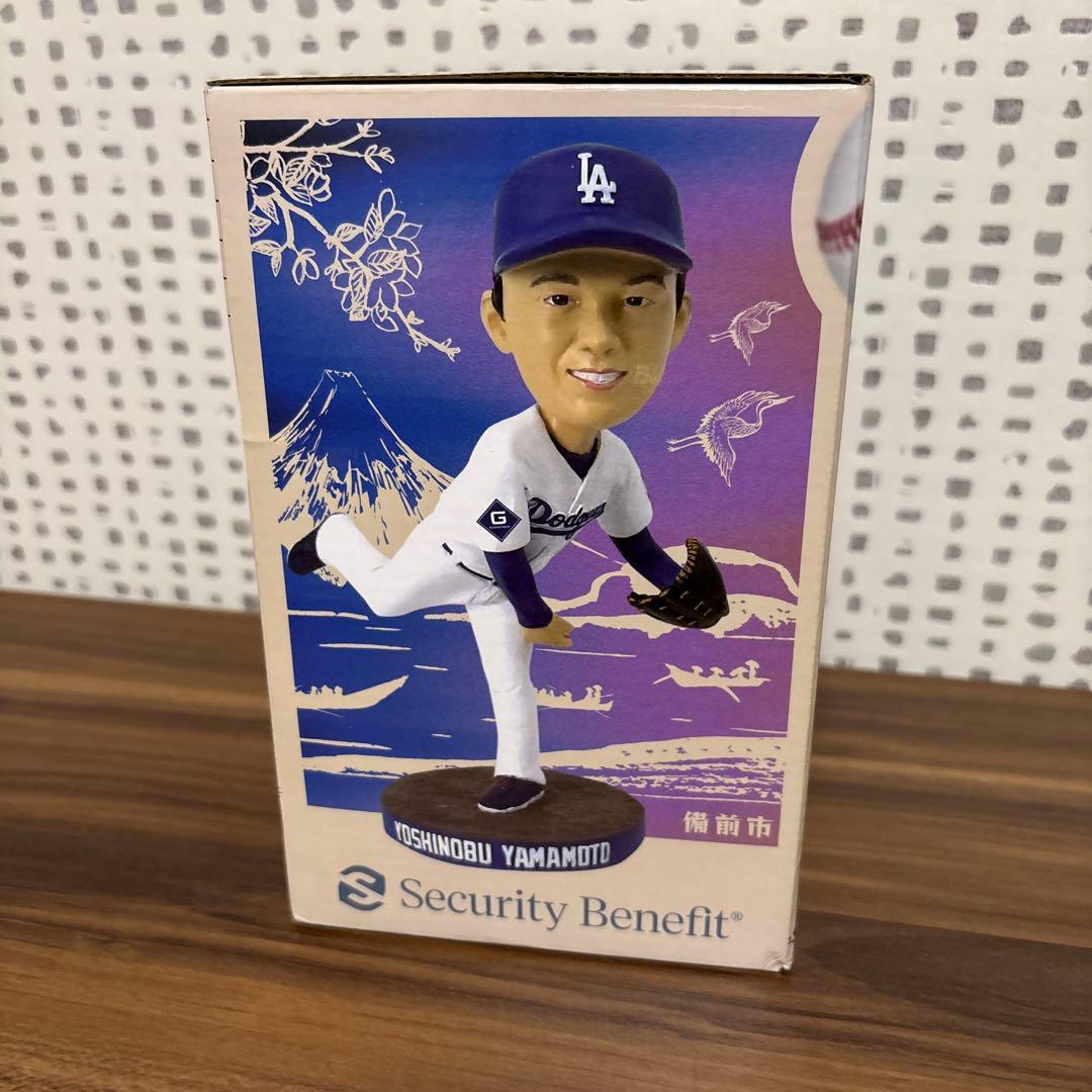 山本由伸　ボブルヘッド他3点セット