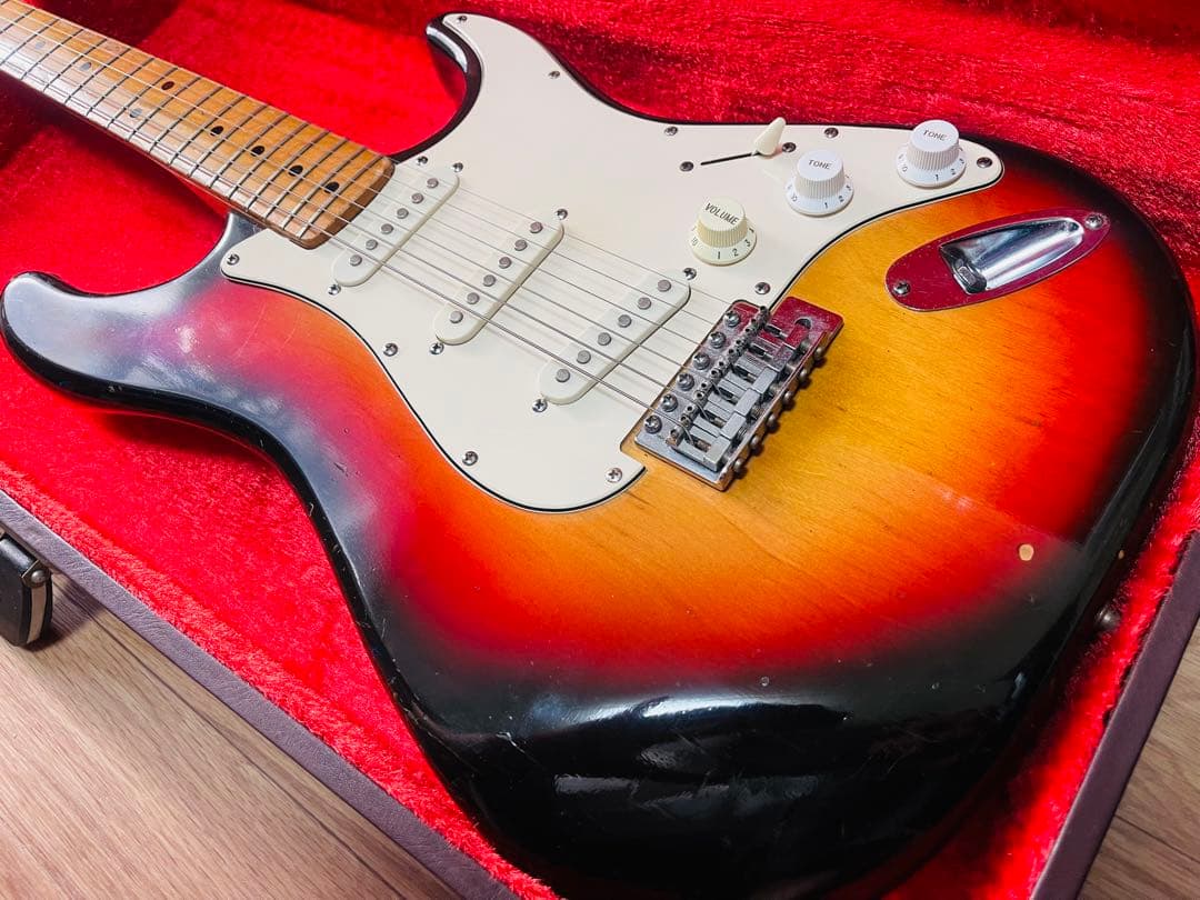 Guyatone ストラトキャスター LS-380 純正ハードケース付き