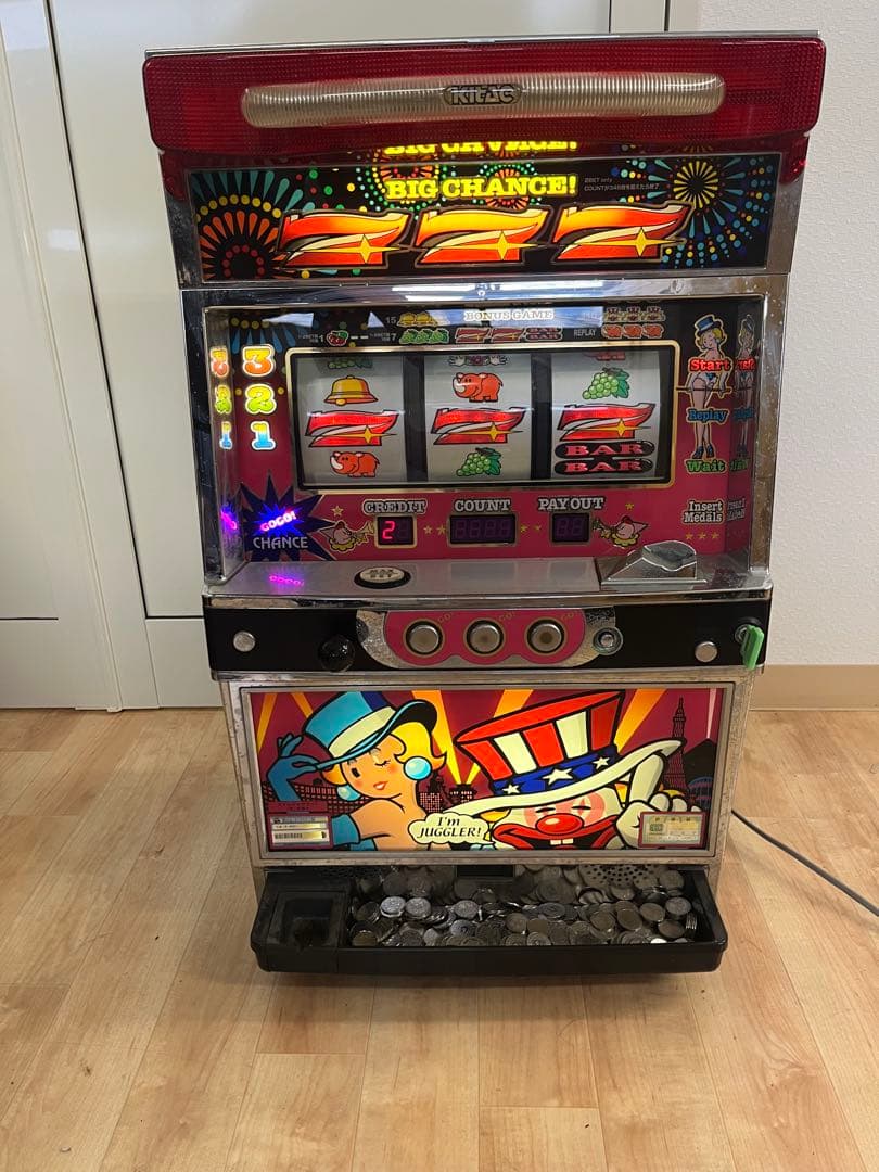 【実機】アイムジャグラー7 5号機　メダル付き　鍵付き　設定キー付き レア