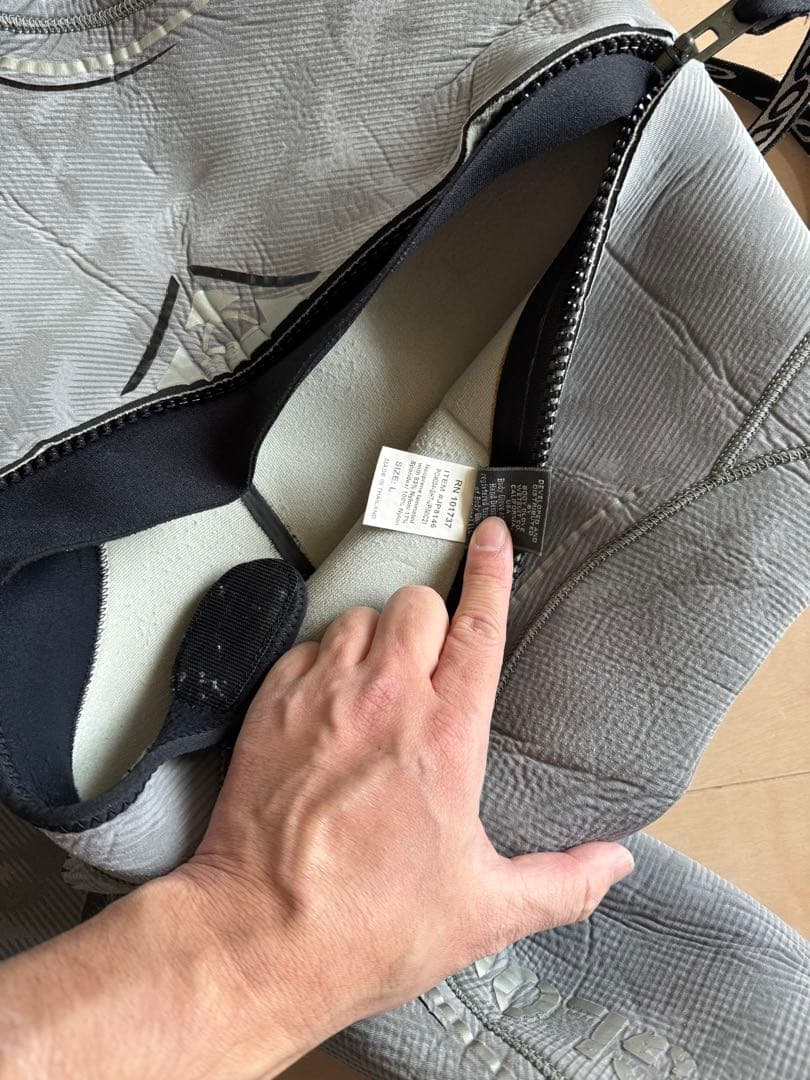 BODY GLOVE 5mm フルスーツ L グレー