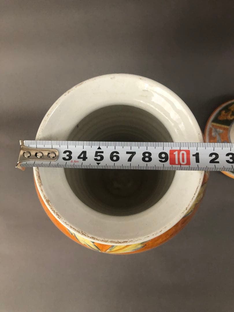 イタリア陶器　薬壺