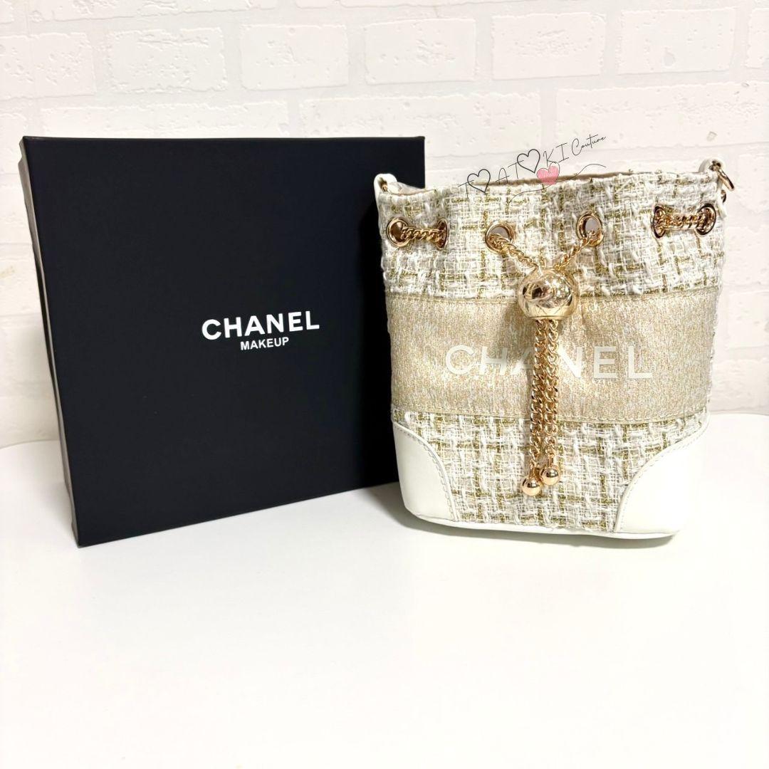 激レア❤CHANEL❤ホワイトラメ巾着ショルダーバッグゴールドチェーン