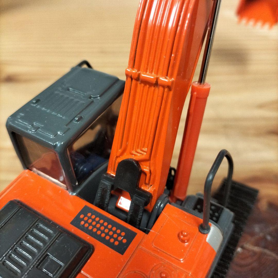 新品、未使用　HITACHI　ZAXIS 210 1/40 パワーショベル