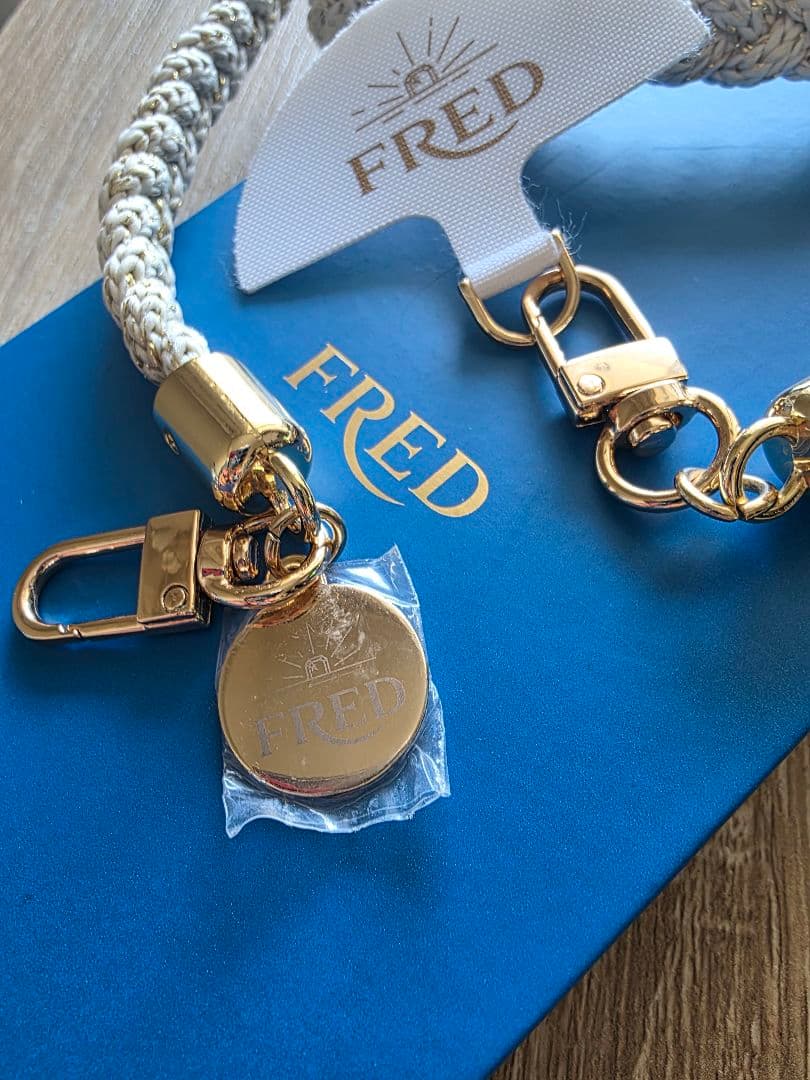 激レア‼️BTS Jin アンバサダーFREDノベルティマルチストラップ新品