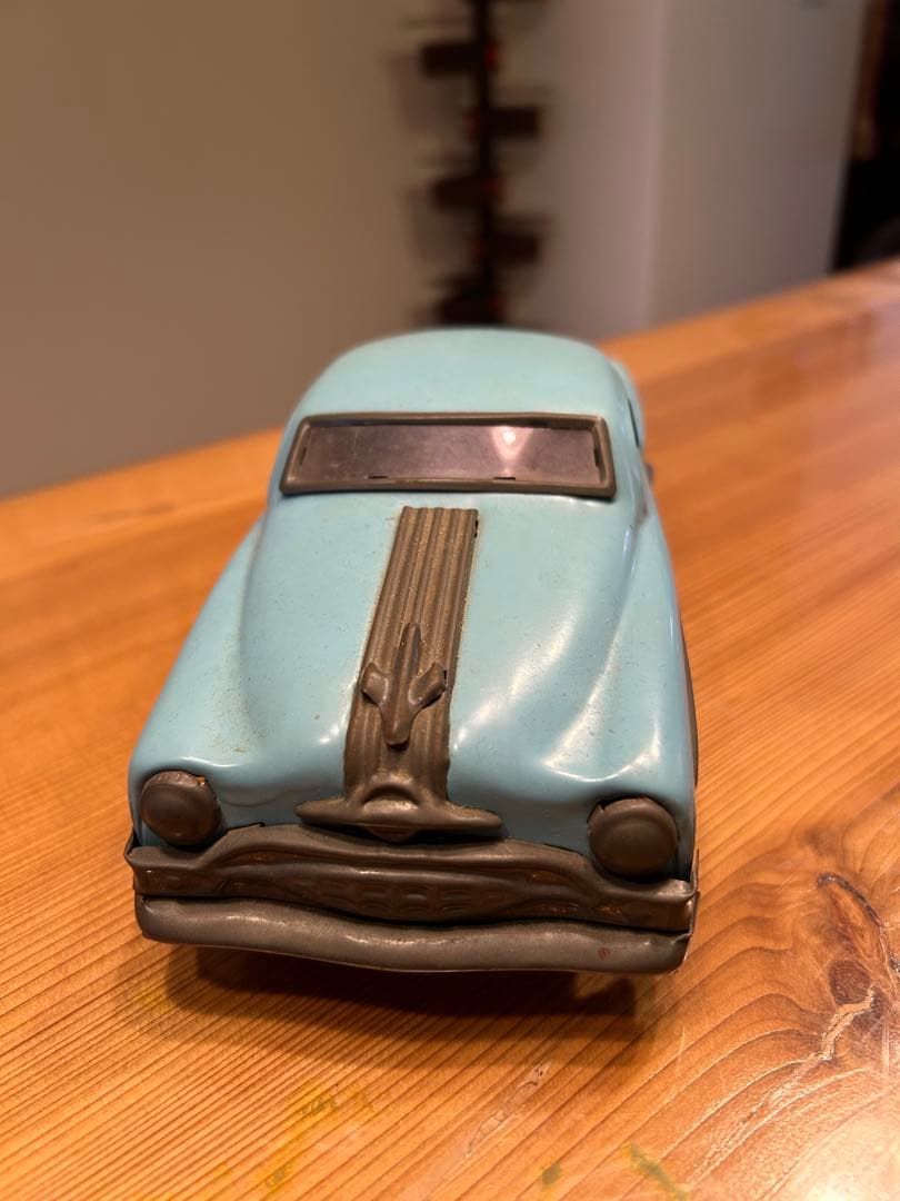 水色クラシックカー金属製モデル 自動車アンティークブリキ玩具