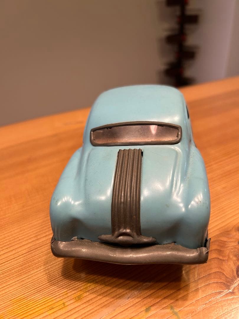 水色クラシックカー金属製モデル 自動車アンティークブリキ玩具