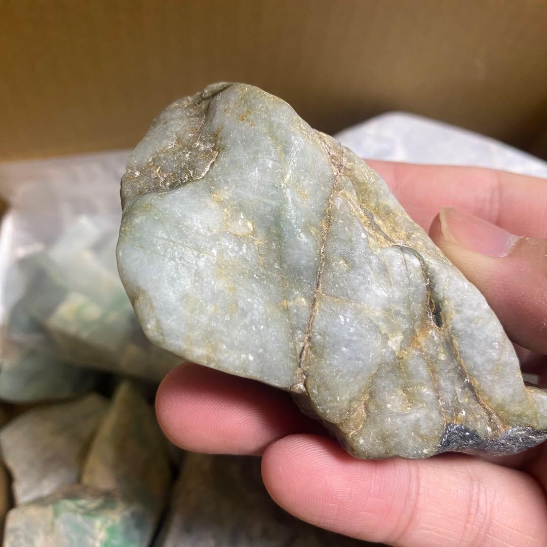 糸魚川翡翠　大量4.5〜kgセット　処分価格