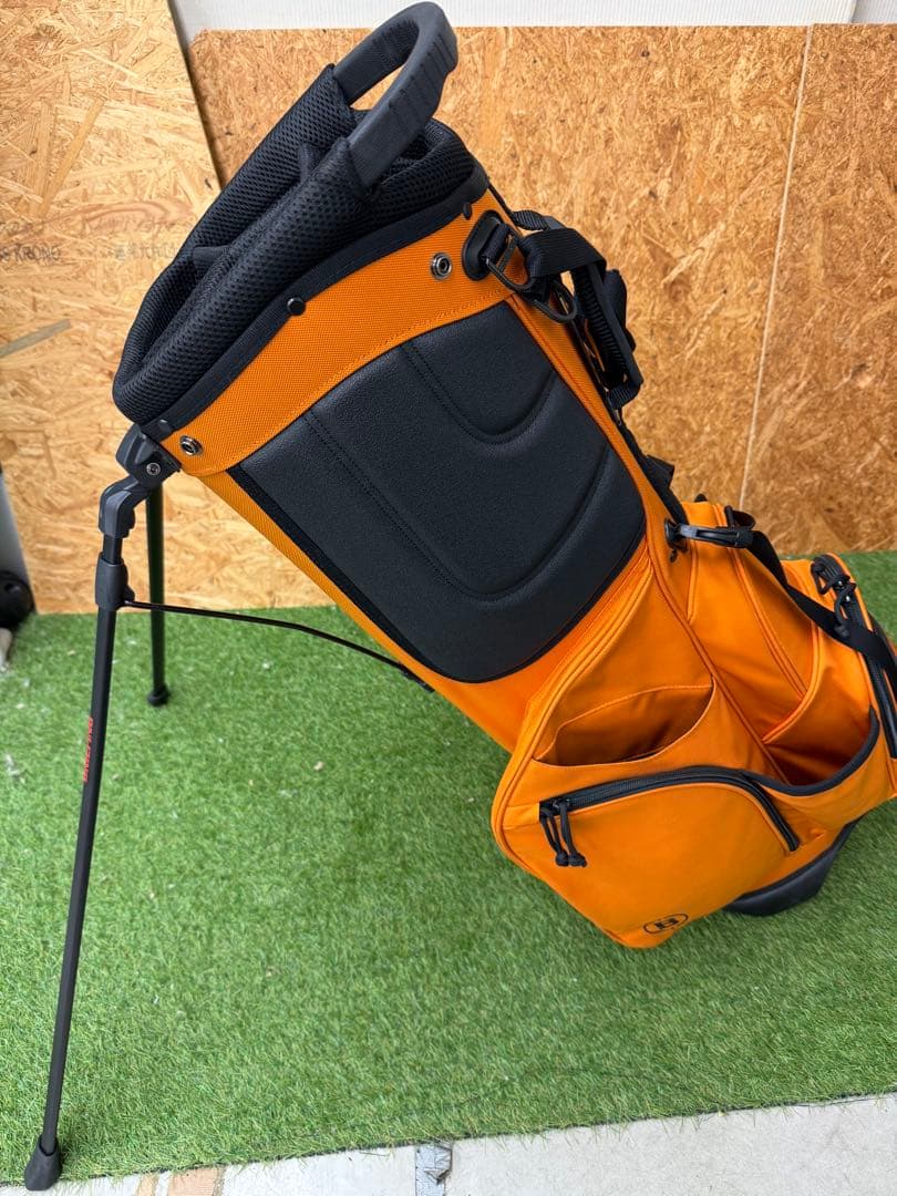 『美品』ブリーフィング　キャディバッグ オレンジ