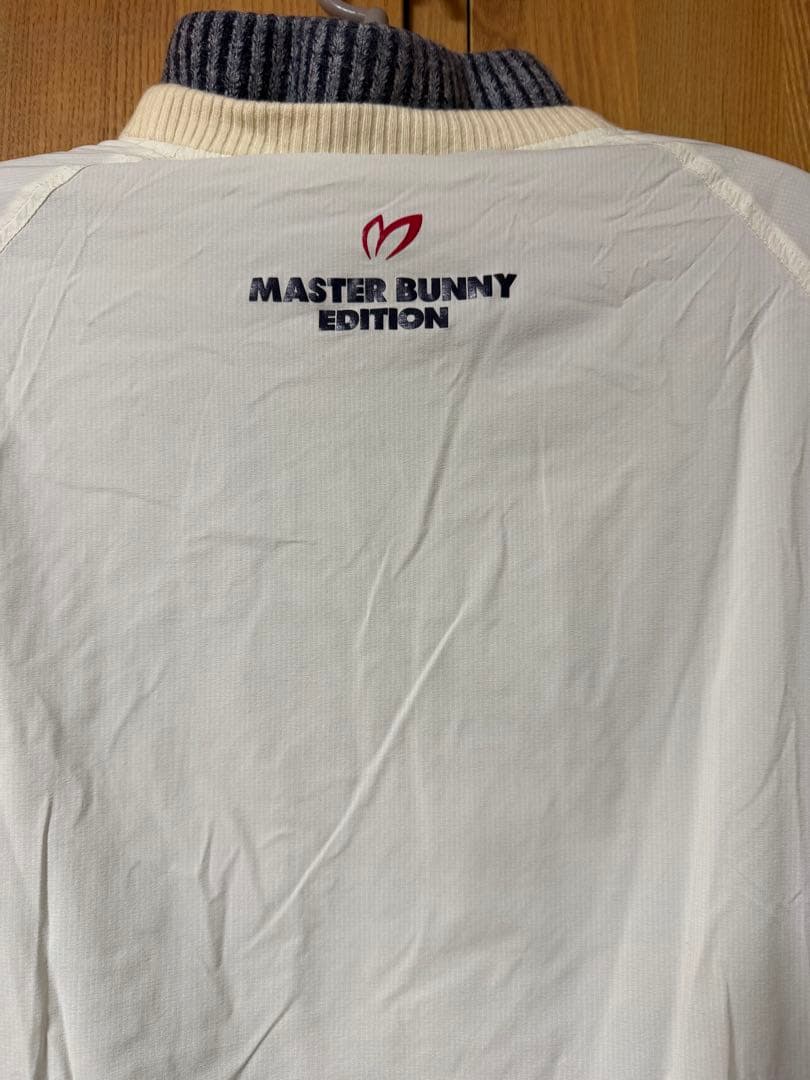 マスターバニーエディションゴルフナイロンジャンパー２枚重ね