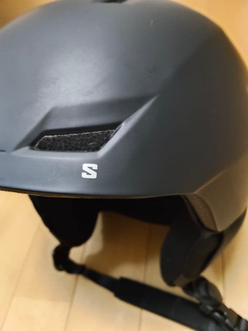 大幅値下げ中！ほぼ未使用！SALOMONサロモン　スポーツ　ヘルメット