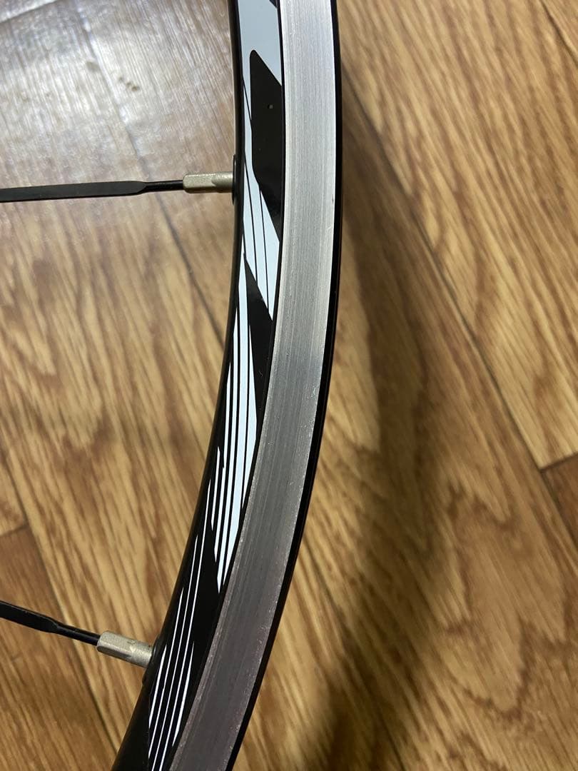 MAVIC AKSIUM 622×15C