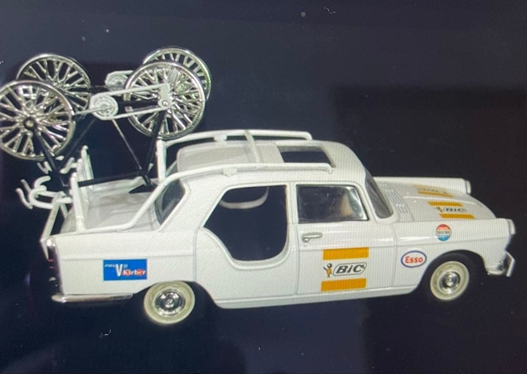 【ツールドフランス】Peugeot1969年アシスタントカー　チームBIC