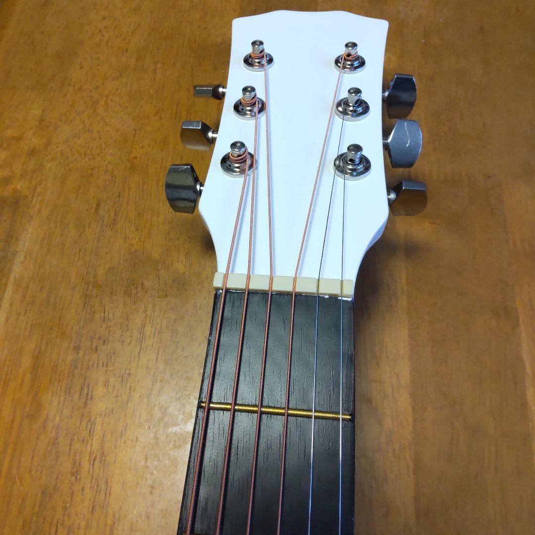 (新品！)ホワイトカッタウェイアコースティックギター