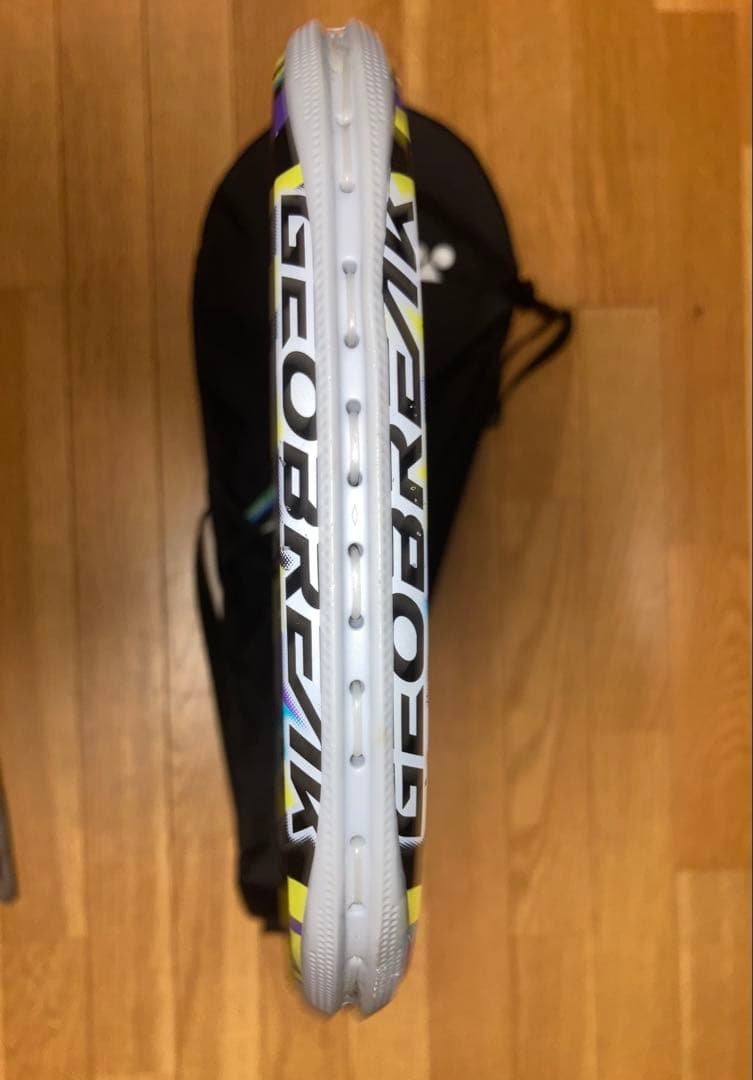 トムトム　軟式用ラケットジオブレイク50V 02GB50V前衛向け