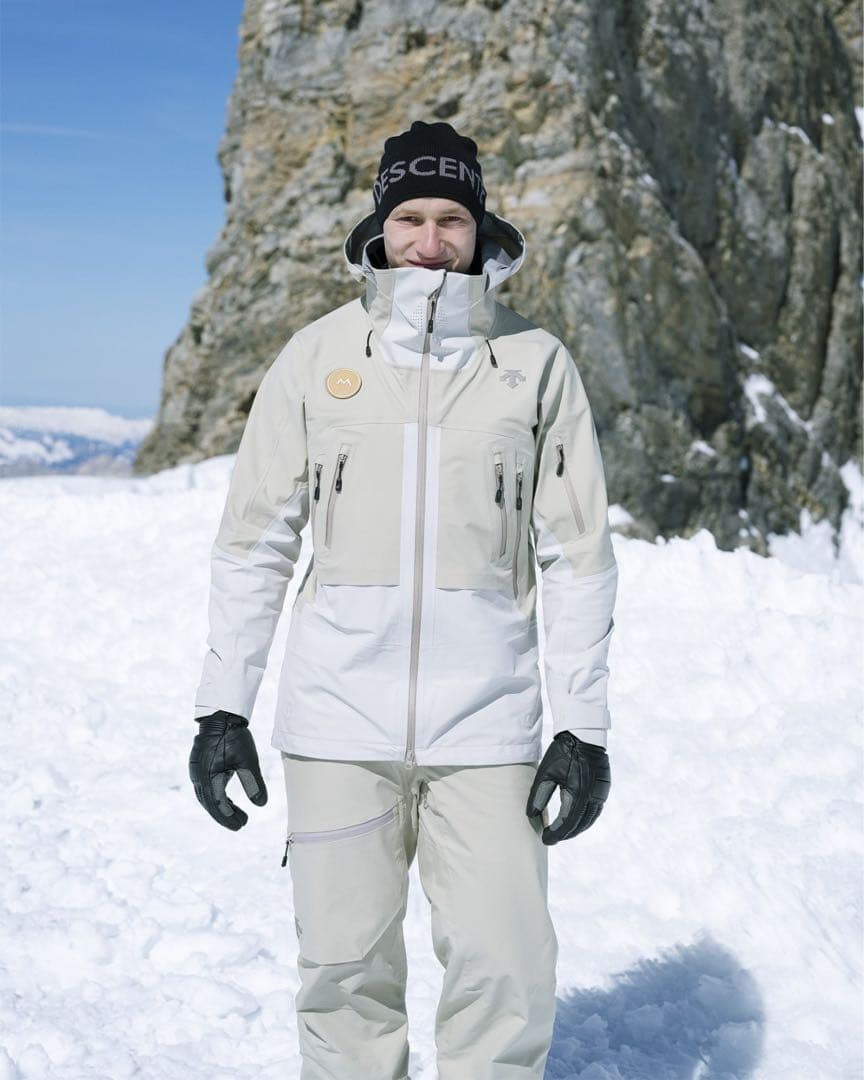 25AW Descenteマルコ選手着用ライトインサレーテッドパンツ　完売品