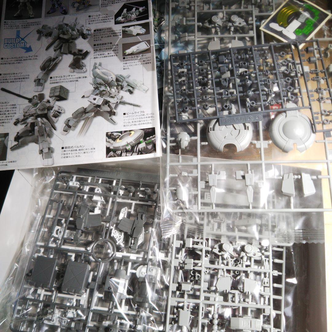 中古品 1/144 HGUC ズサ、Ez-SR、ジム限定版　プラモデル