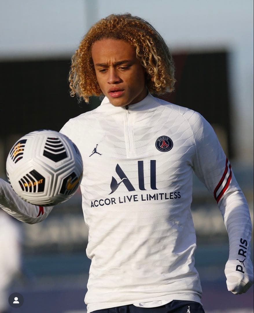 【正規品】　PSG×Jordan パリサンジェルマン　トレーニングウェア