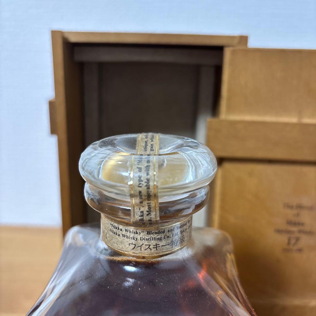 ニッカ　17年　NIKKA ザ ブレンド オブ ニッカ モルトベース 箱付❶