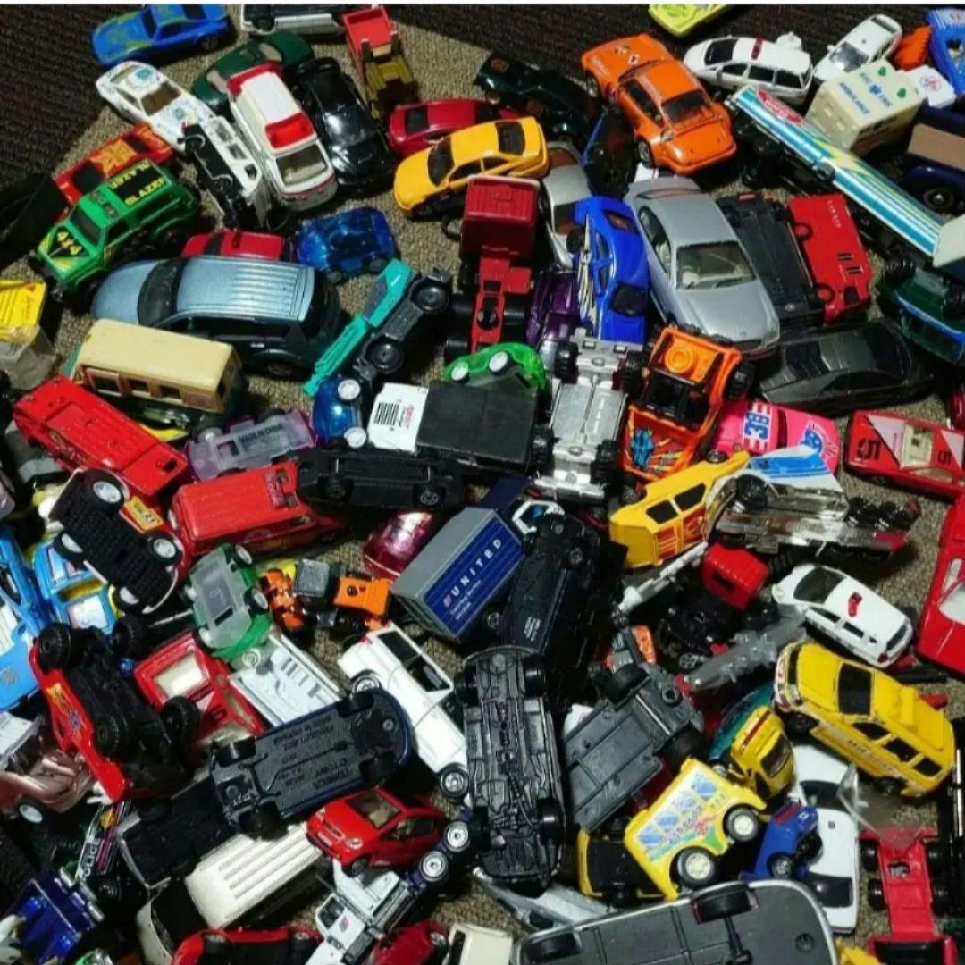 ミニカー、トミカ、ポケットトミカ、くるまセット まとめ 収納ボックス付き