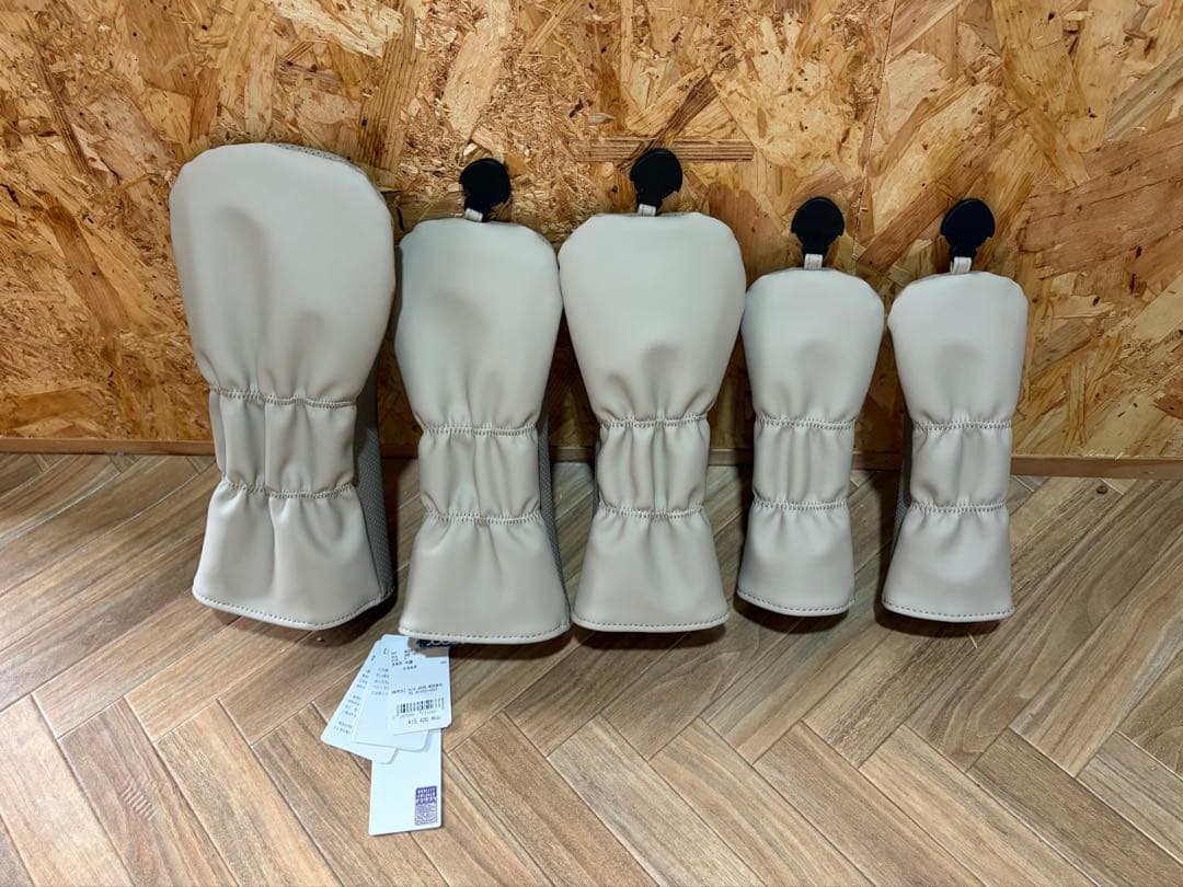 muta 2026福袋　キャディバッグ　ヘッドカバー付き【ベージュ】