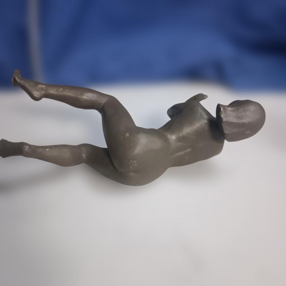 ６１１２）ブロンズ像 律動 館野弘青　裸婦像 約２７ｃｍ