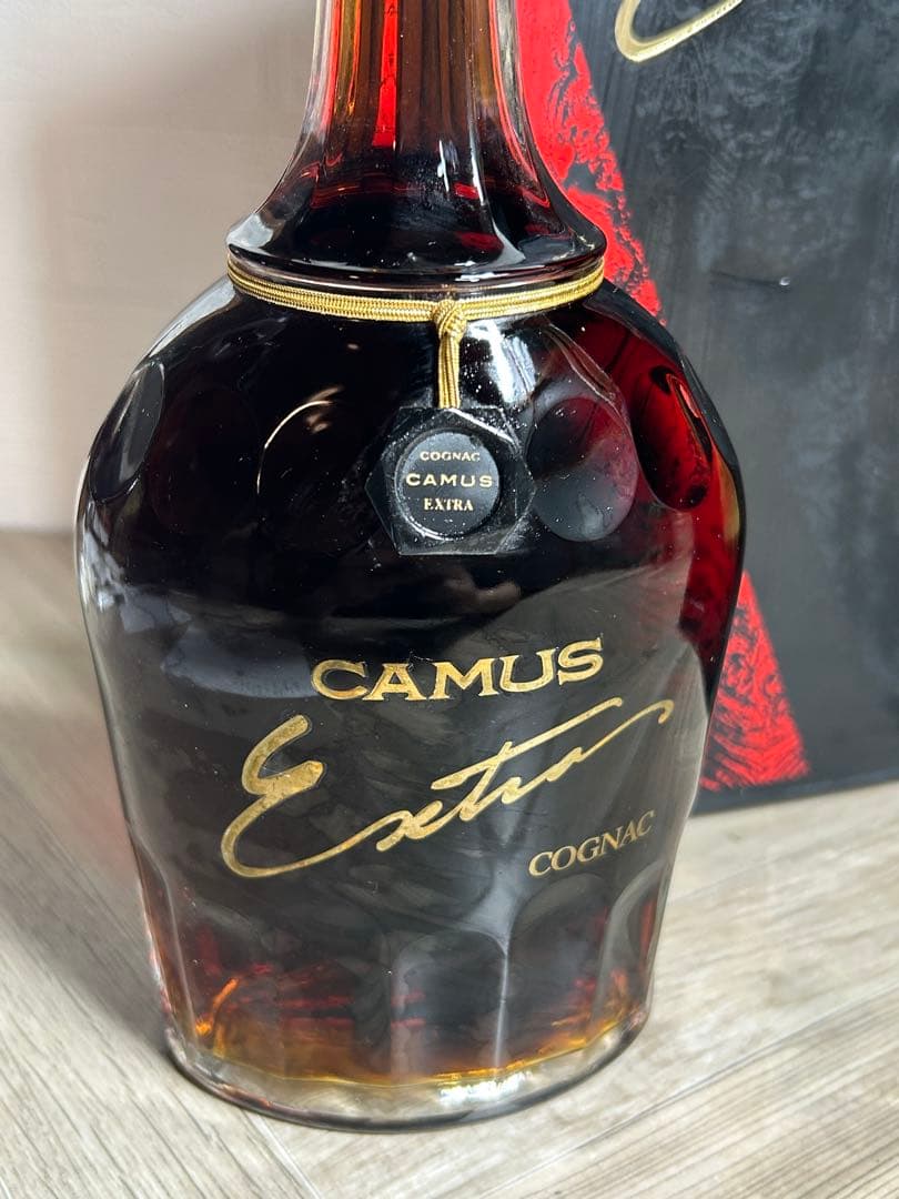 CAMUS Extra COGNAC カミュ エクストラ コニャック 箱付き