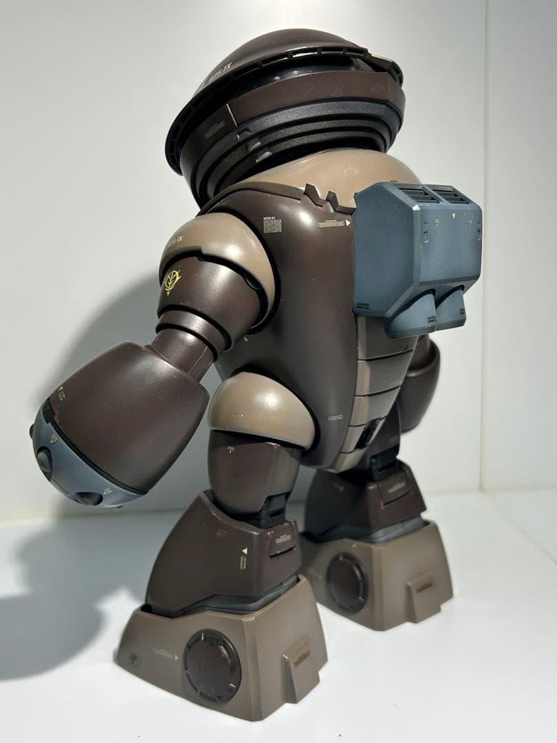 プラモデル　ガンプラ　模型　組立済　1/100 MG アッガイ　全塗装完成品