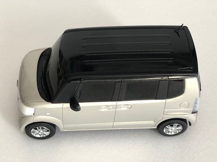 ホンダNボックスカラーサンプル