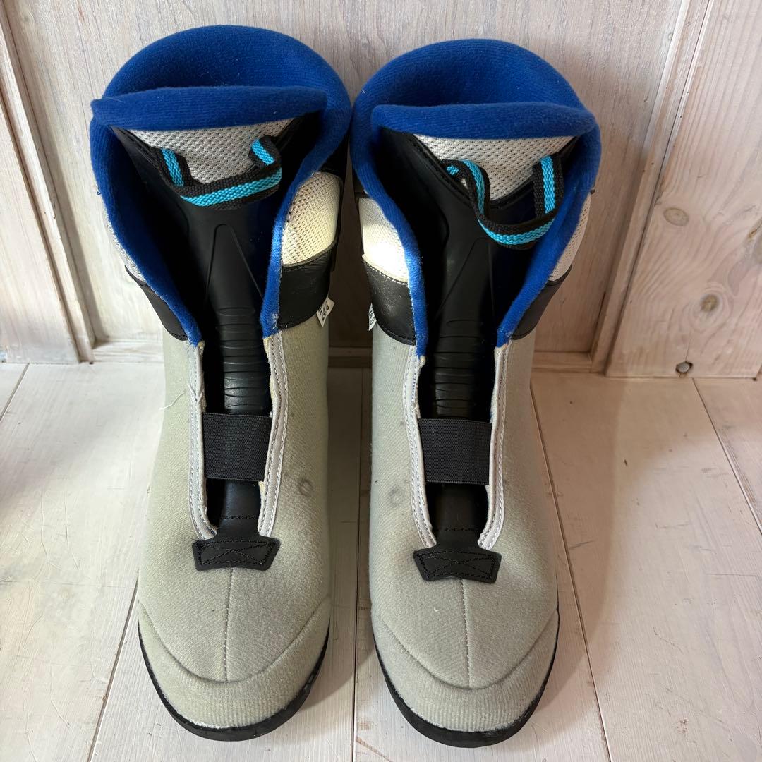 ジュニアスキーセット　板とブーツ　子ども用　キッズ用　ビンディングセット