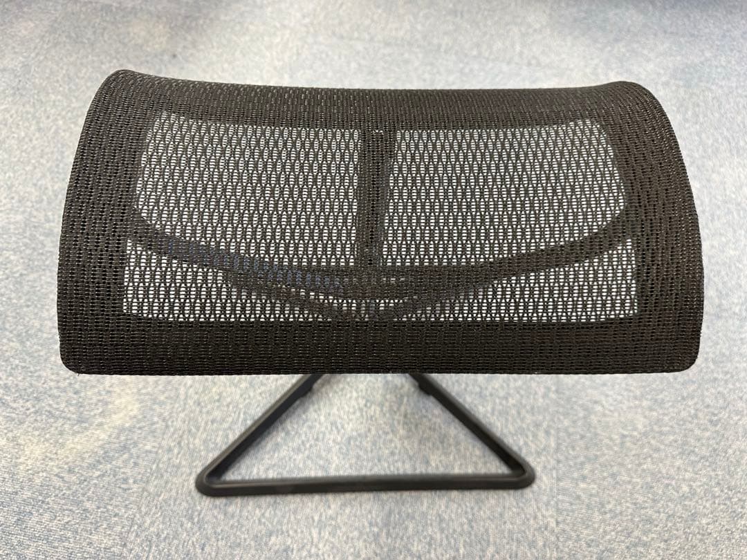 エルゴヒューマン　オットマン　4つ有り