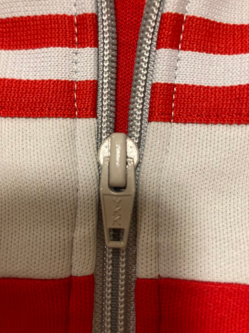 当時物未使用品デサントadidasジャージセットアップ赤✖️ベージュMサイズ