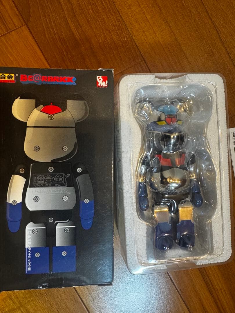 BE@RBRICK超合金　ベアブリック　マジンガーZ (メッキバージョン）
